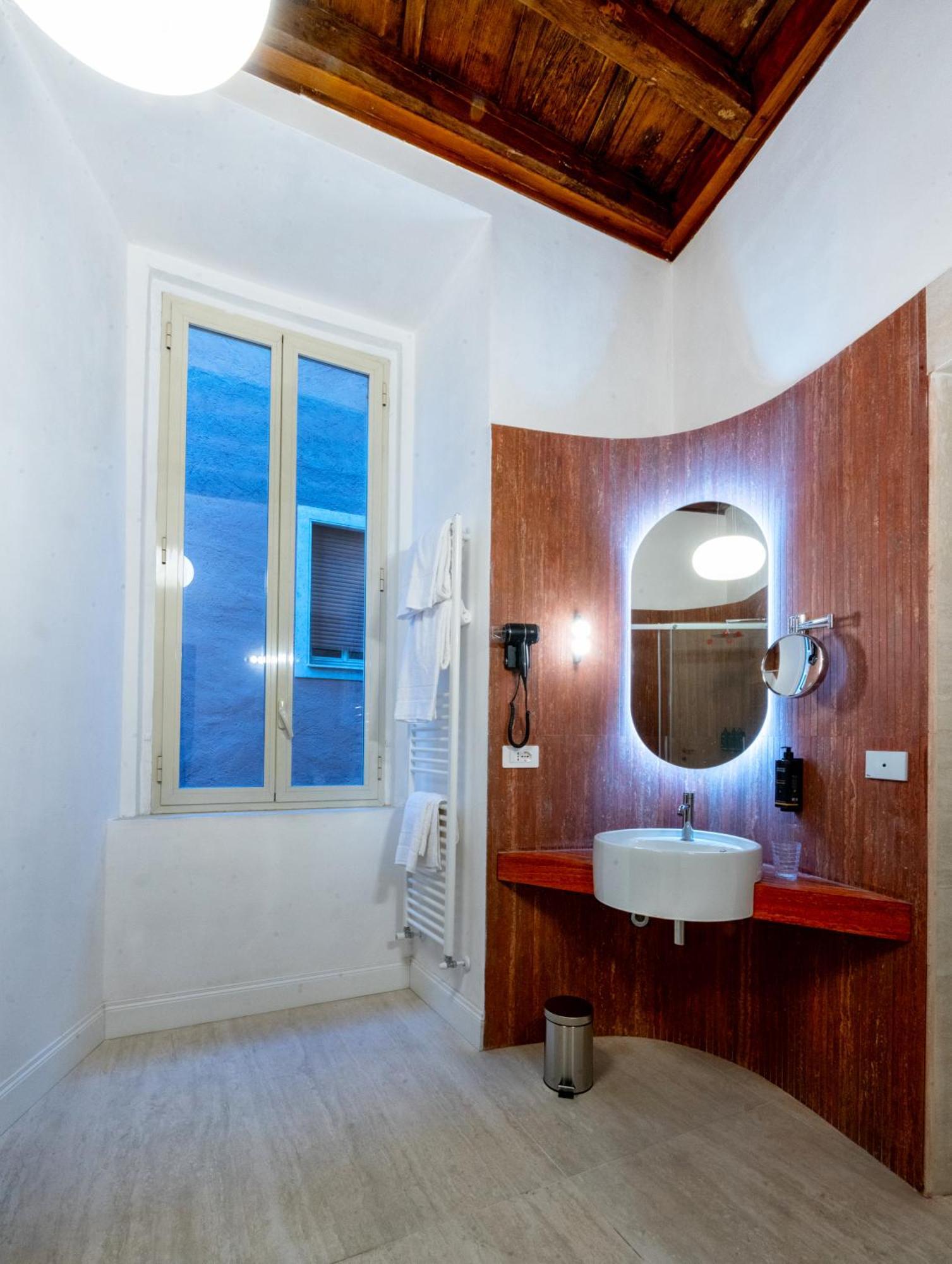Hotel Agh - Capranica Roma Esterno foto